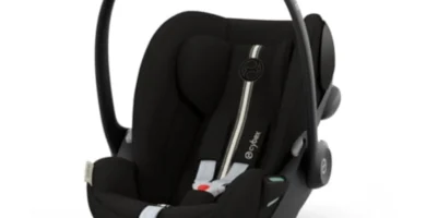 Cybex Cloud G i-Size Plus Asiento Coche Bebé Moon Black - Seguridad y Confort