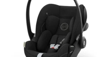 Cybex Cloud G i-Size Asiento de Coche para Bebés, Moon Black - Protección y Fácil Uso